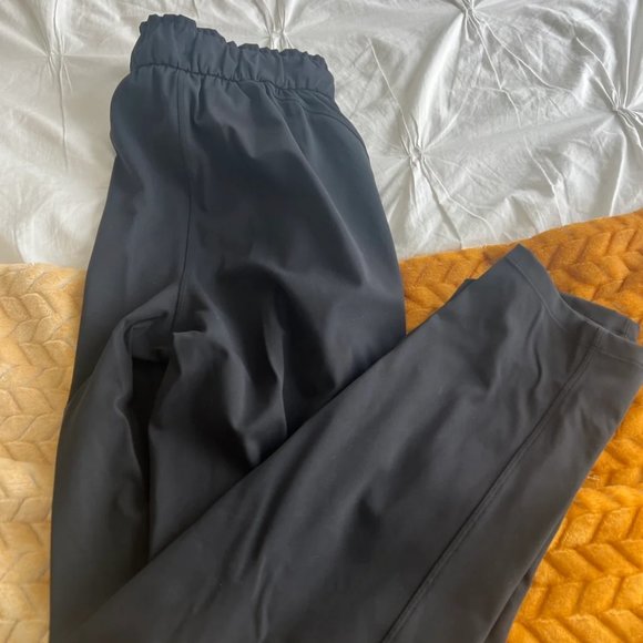 SOLD!! Lululemon Stretch High Rise Pant - Picture 3 of 7